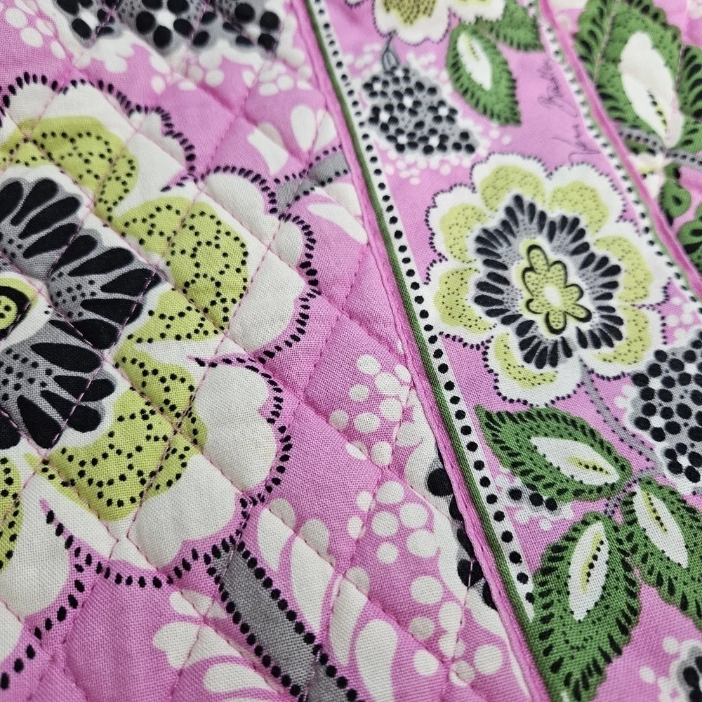NEW Vera Bradley Priscilla Pink Floral Messenger Baby Bag